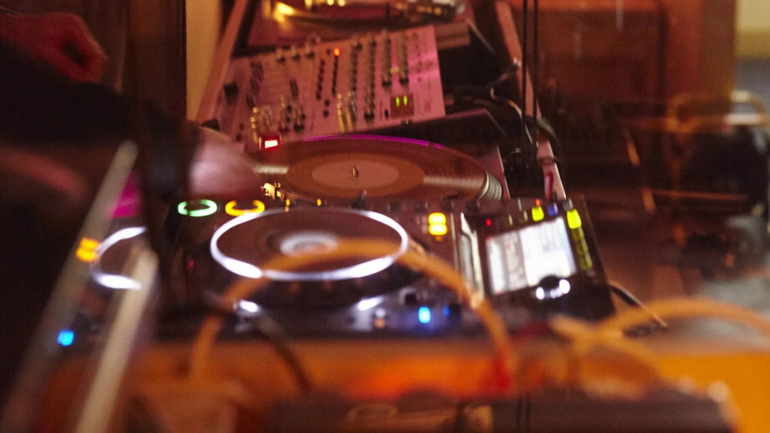 Under the Surface: Behind This Wall’s Lo-Fi, Hi-Fi Contradiction