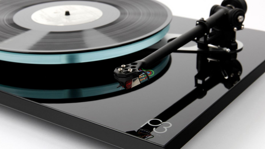 Rega β Planar Simplicity, English Honesty