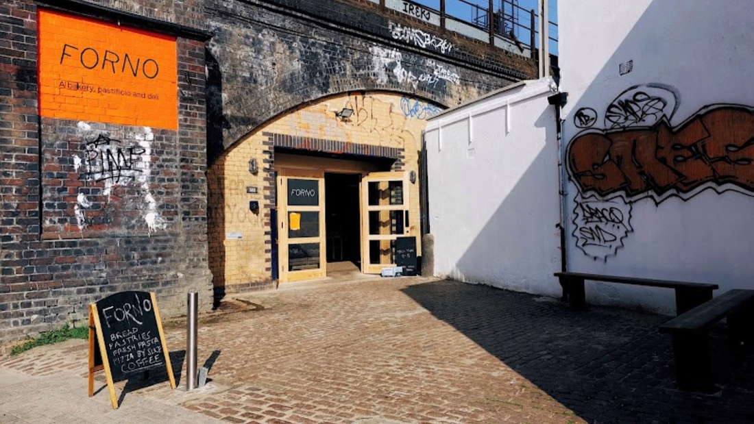 フォルノ — ハックニー / ファイア・アンド・フリークエンシー