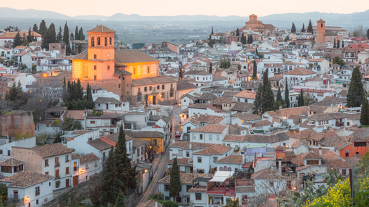 Andalusia Listening Bars — Sun, Sound and Long Evenings — Tracks & Tales Guide