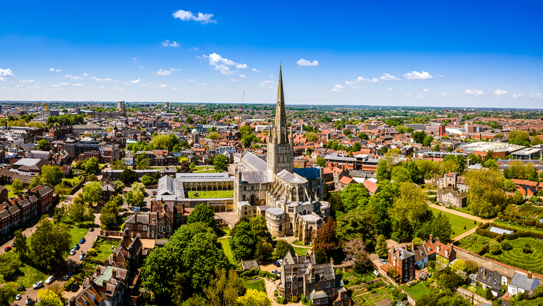 Norwich Listening Bars — Medieval Streets, Creative Energy, Quiet Discoveries — Tracks & Tales Guide