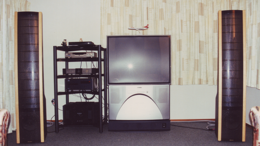 「耳を傾けることを教えてくれた街――『家』の本当の音」