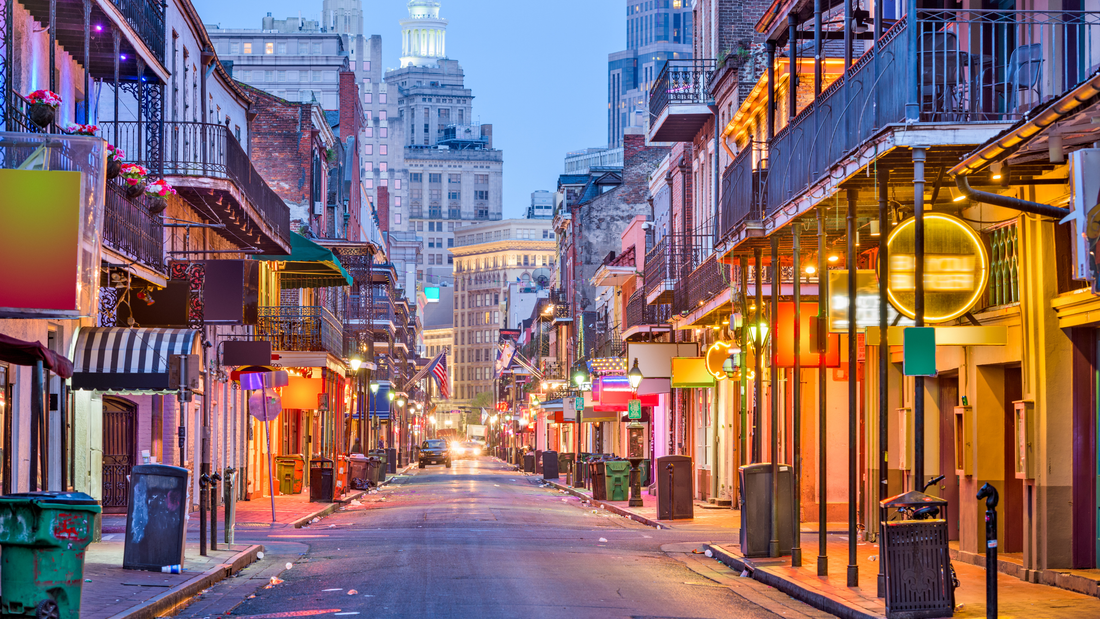 New Orleans Listening Bars — Brass Echoes, River Rhythms, Midnight Frequencies — Tracks & Tales Guide