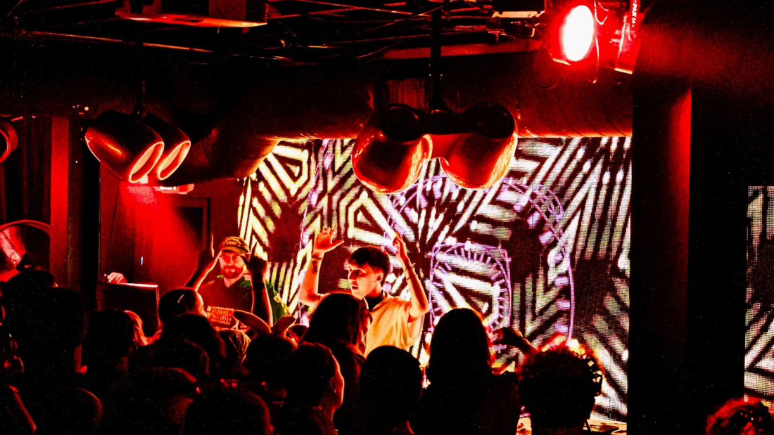 Monarch — サンフランシスコ、2フロアのサウンド文化