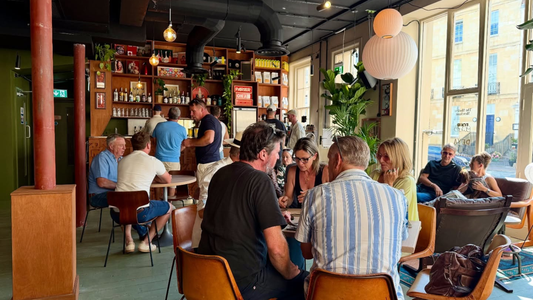 パーラー・チェルトナム：コッツウォルズに完璧な音と魂を届ける