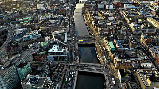 Dublin: Listening Bars — Storytelling, Song, and Sonic Intimacy