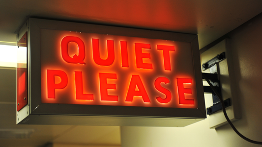 Can a Listening Bar Exist on Playing Just Old Vinyl?