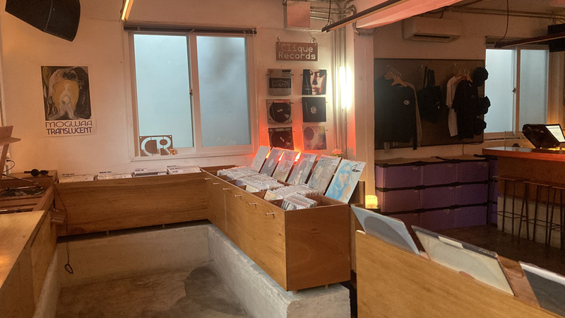 Clique Records, Seoul: A White Room Above Euljiro