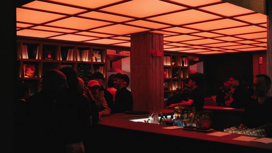 Amber Frequencies in Isola: An Evening at MOGO