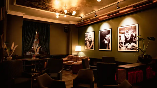 The cellar that swings beneath Charlottenburg